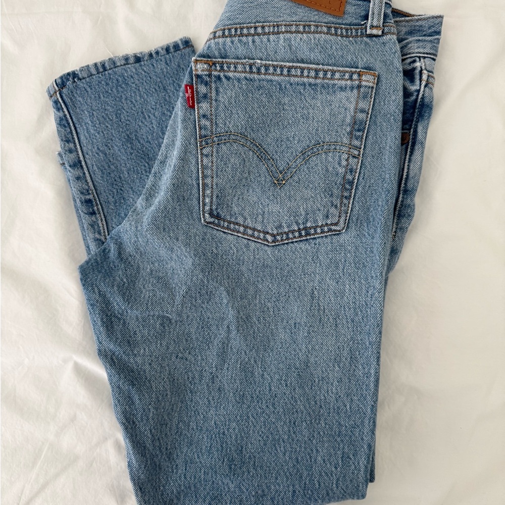 Women’s Vintage Wash Levi’s Jean